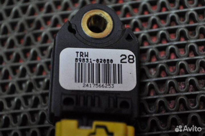 Датчик Airbag Toyota Auris ZRE151 1ZR-FE 2008