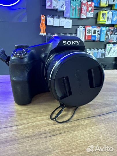 Цифровой фотоаппарат soni DSC-HX 200