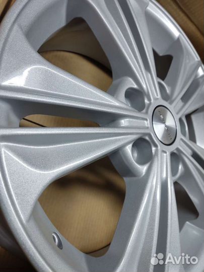 VW Jetta (khomen) R16 5x112 4 диска