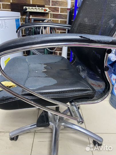 Компьютерное кресло