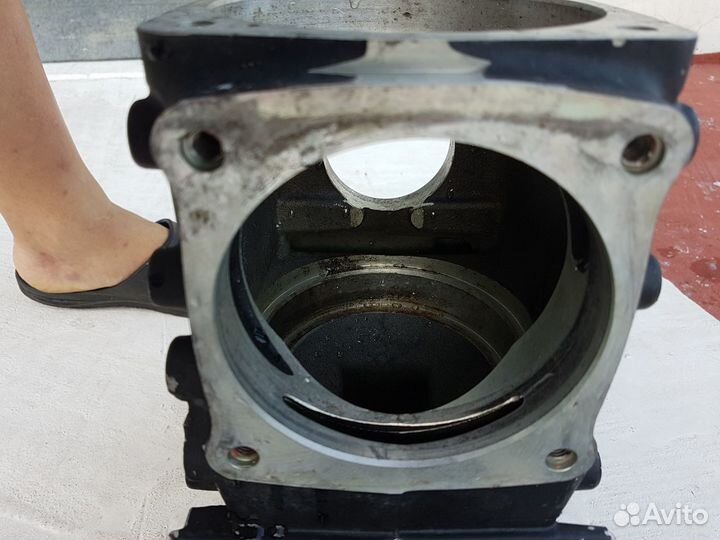 Volvo-penta корпус верх редуктор DPH-A диз.3809385