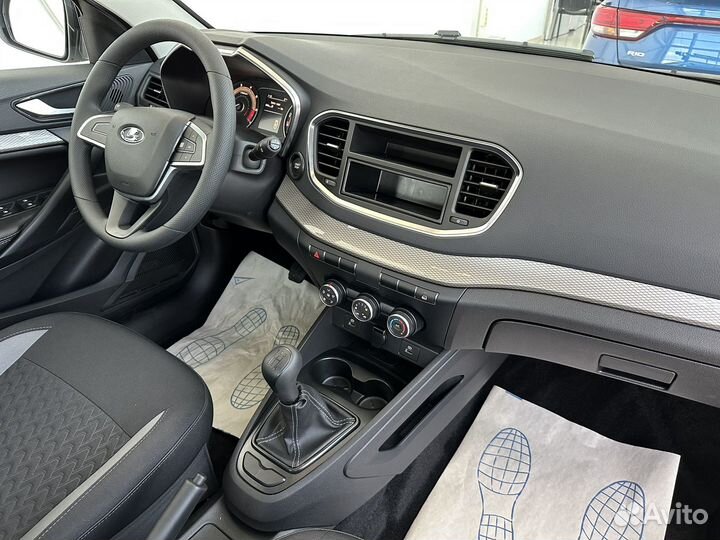 LADA Vesta 1.6 МТ, 2023, 2 км