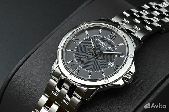 Часы Raymond Weil Tango Швейцария новые