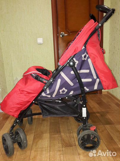 Прогулочная коляска трость
