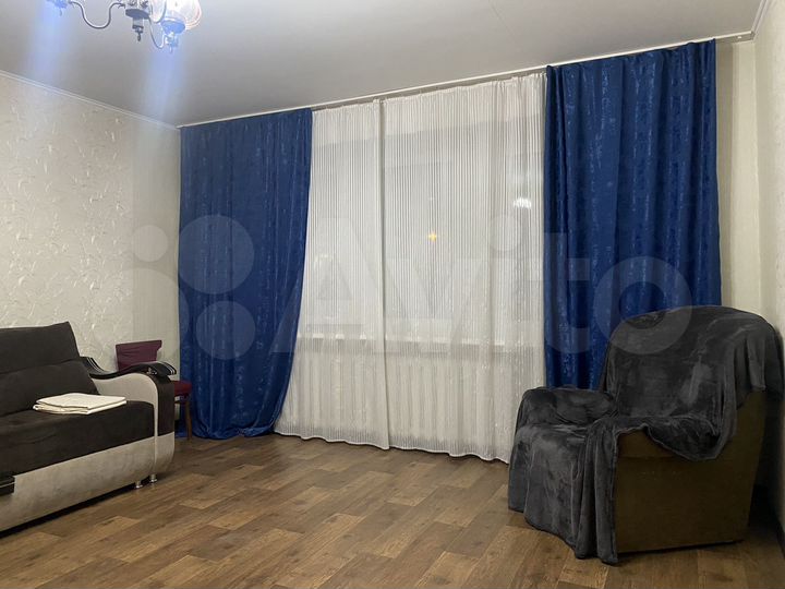 2-к. квартира, 65 м², 1/9 эт.