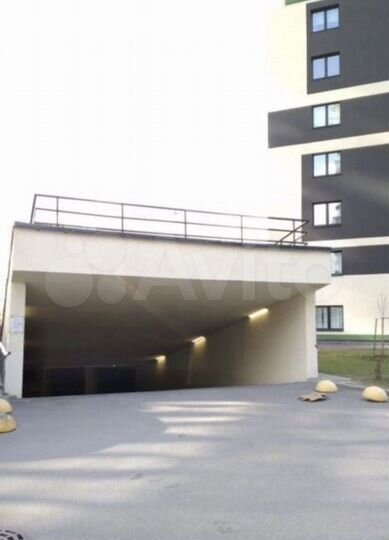 Машиноместо, 15 м²