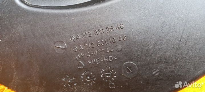 Воздуховод печки передний левый Mercedes-Benz