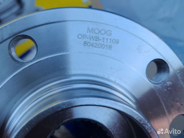 Передняя ступица с ABS Opel Vectra C 2002-2008