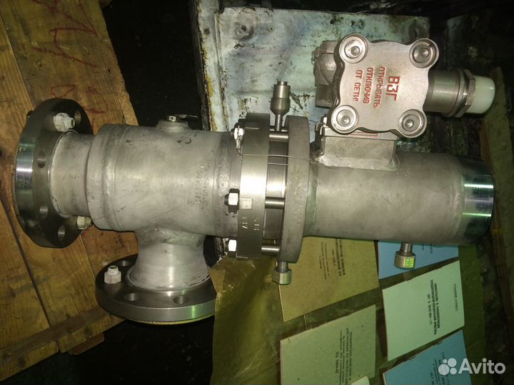 Клапан отсечной с пневмоприводом Р 96263.Ду70.Рр28