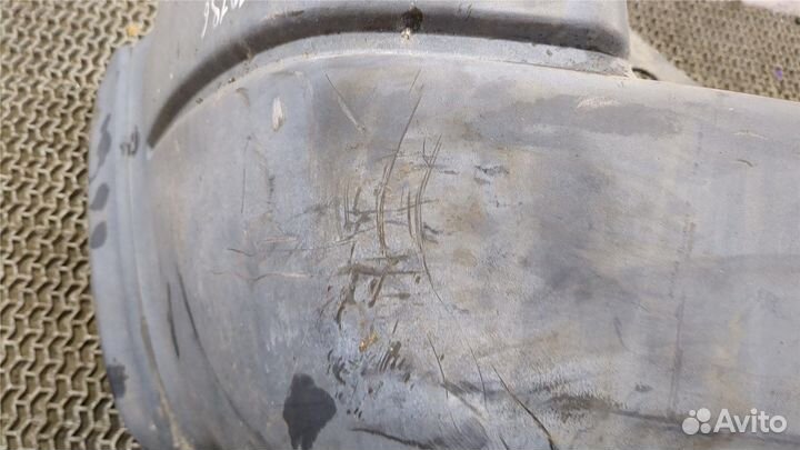 Бампер Ford Maverick, 2001