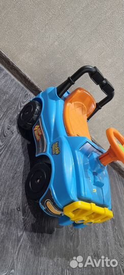 Машинка каталка толокар