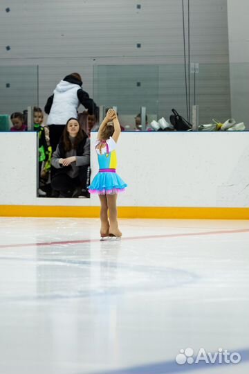 Тренер по фигурному катанию