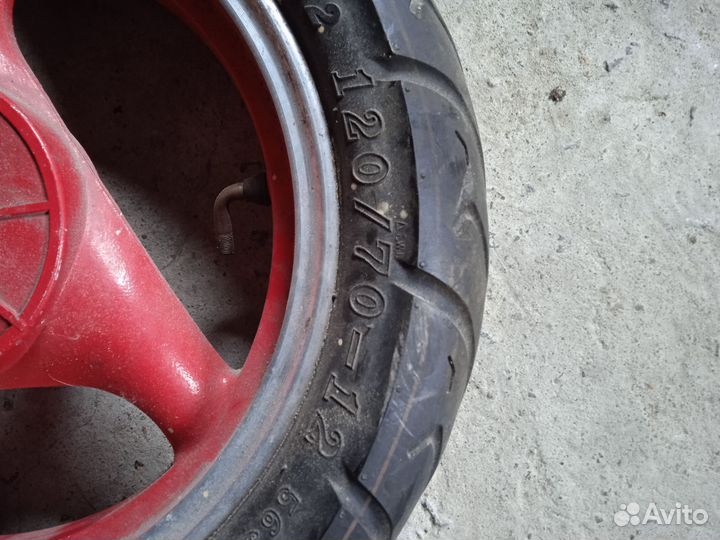 Колёса для скутера R12 в сборе