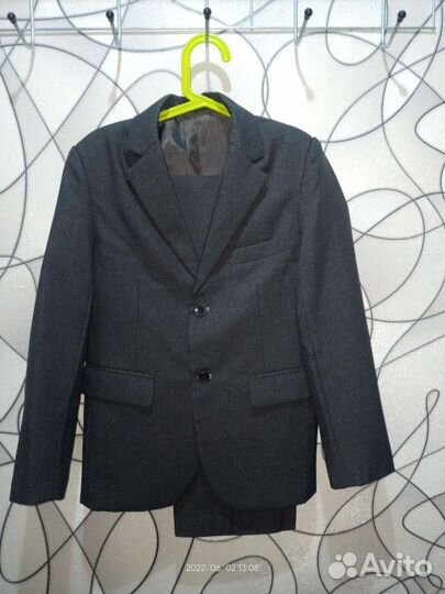 Школьный костюм