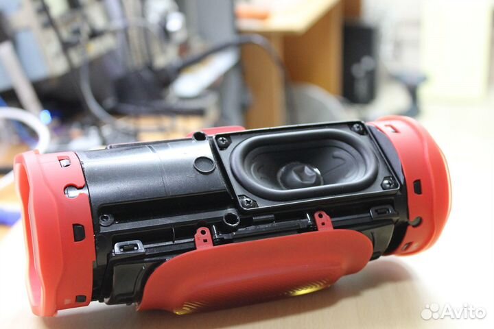 Ремонт колонок JBL и других брендов