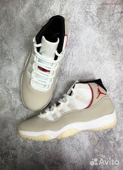 Nike AIR Jordan 11 beige