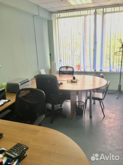 Стол офисный