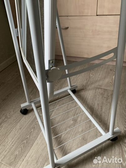 Зеркало напольное