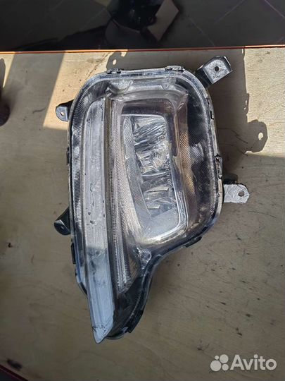 Фара противотуманная дхо передняя левая Kia Rio 3