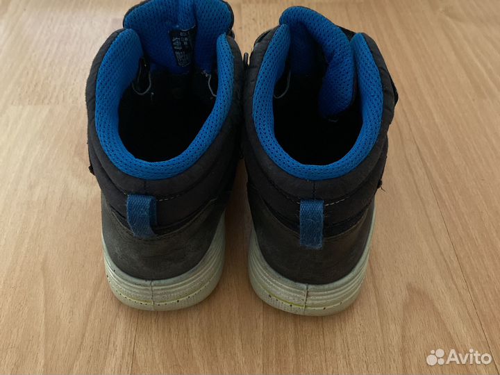 Ботинки ecco 33