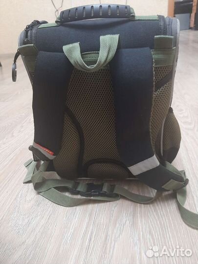 Школьный рюкзак grizzly