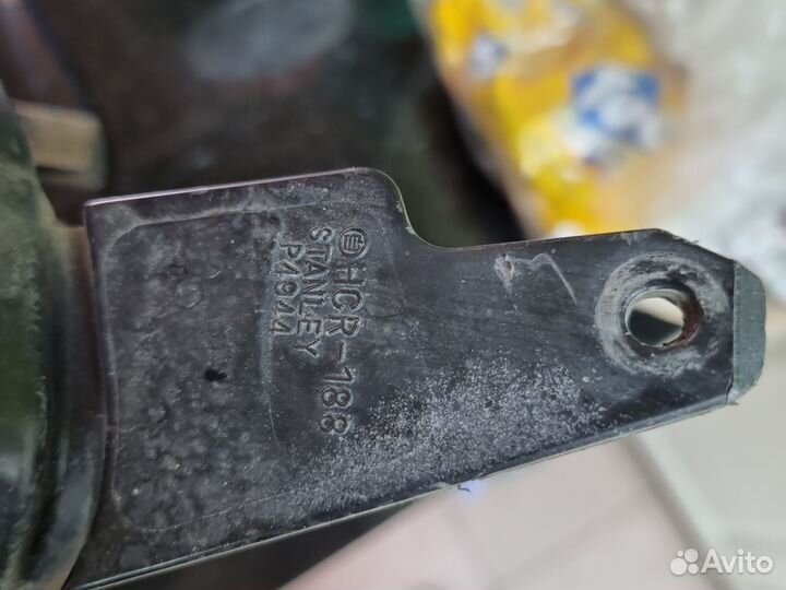 Фара передняя правая Хонда Фит Gd1