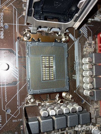 Материнская плата