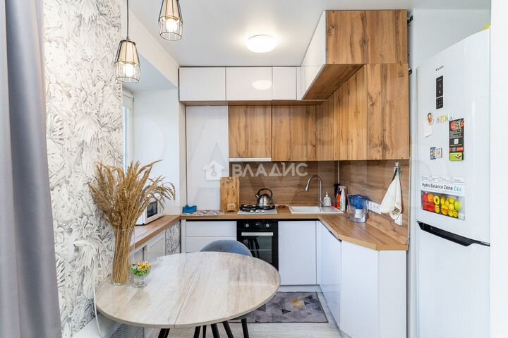 2-к. квартира, 46 м², 1/5 эт.