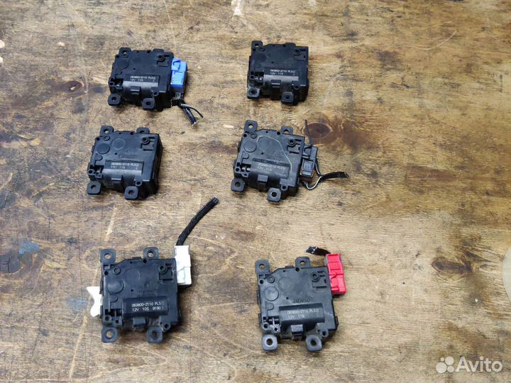 Моторчик привода печки Toyota LC200 2016г