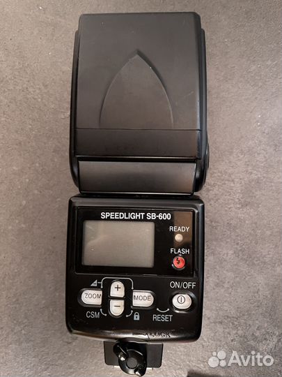 Фотоаппарат nikon D700 в комплекте с 3 объективами