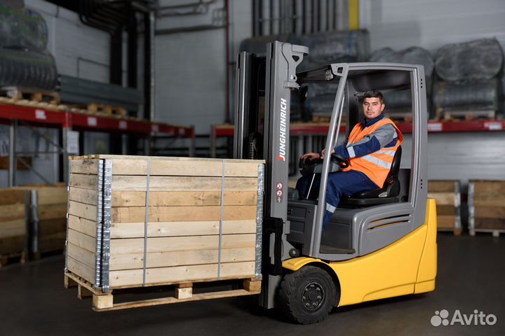 Водитель погрузчика