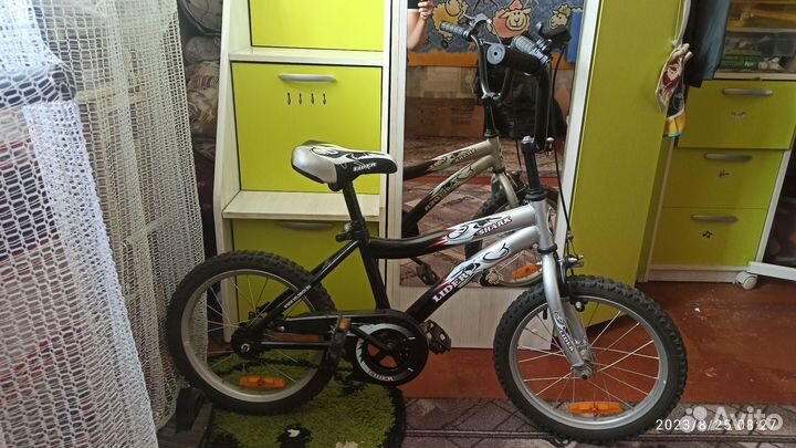 Детский велосипед 16