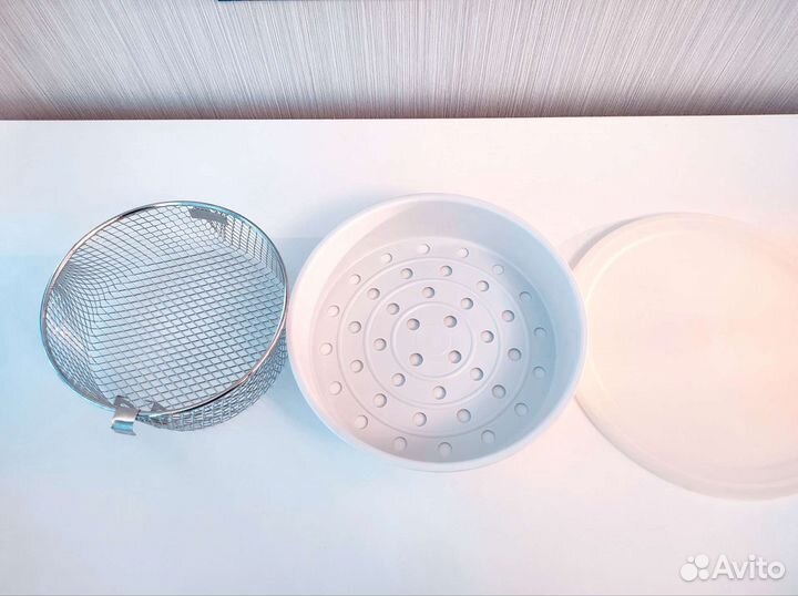 Мультиварка Redmond RMC-M90