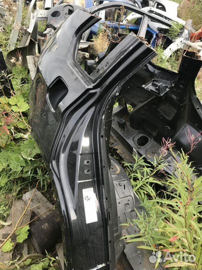 Крыло заднее правое для BMW X5 E70 2007-2013 г