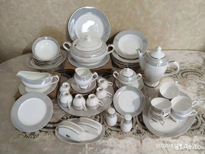 Набор столовой посуды