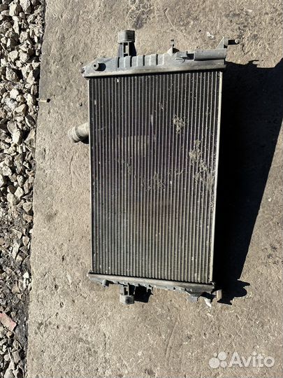 Opel astra G радиатор охлаждения