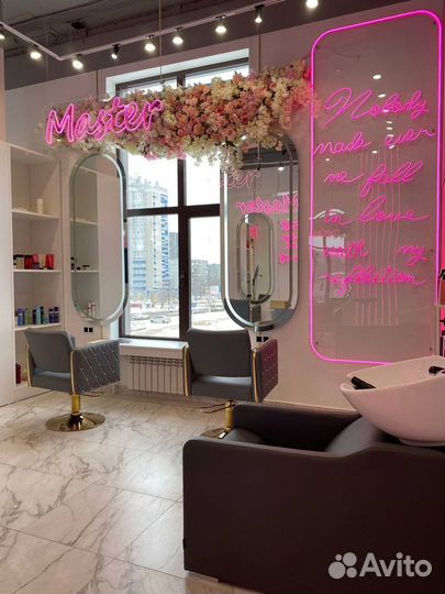 Наращивание волос от профессионалов. Рассрочка