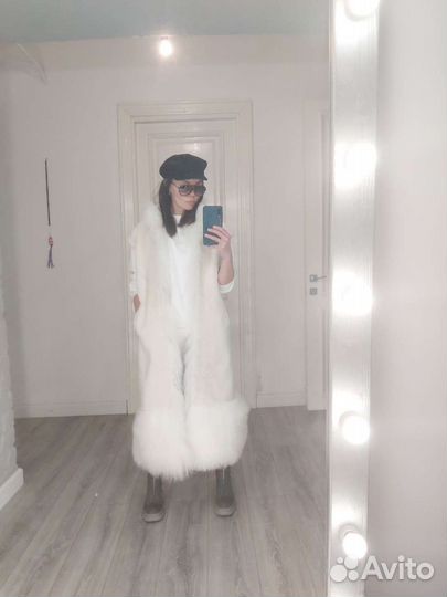 Меховая жилетка