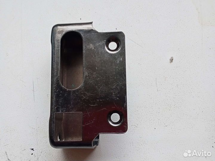 Замок дверной накладной Аллюр