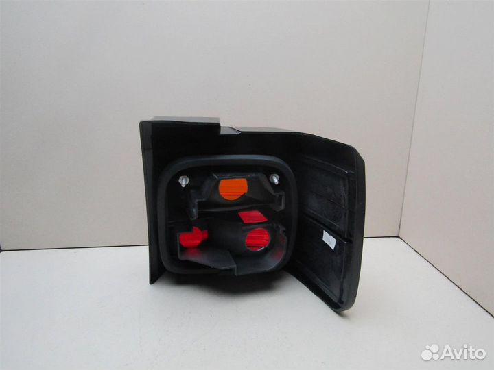 Фонарь задний наружный левый VW Passat (B3) 1988