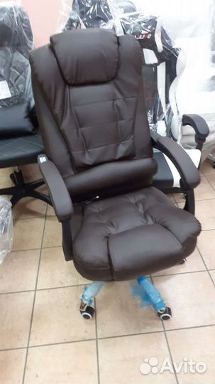 Кресло руководителя с массажем (компьютерное)