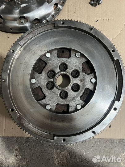 Маховик Демпферный Mitsibihi Lancer 2.0tdi BWC