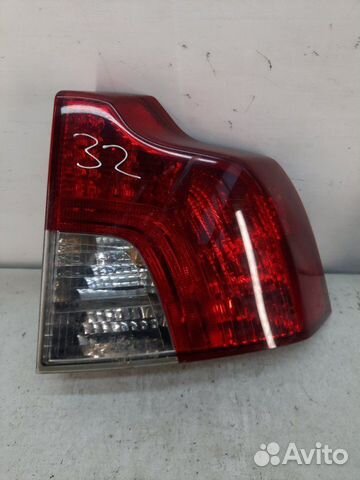 Фонарь задний правый Volvo S40 седан 2.0 D4204T2