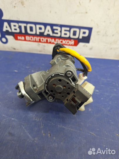 Замок зажигания Kia Cerato III YD