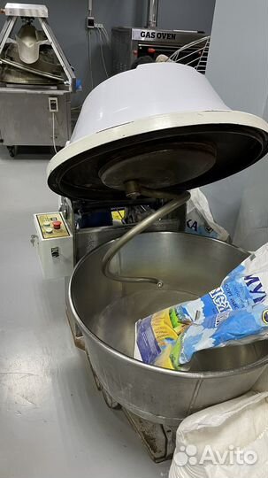 Тестоокруглитель и тестомес