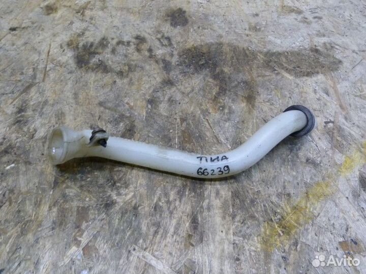 Горловина бачка омывателя Nissan Tiida (C11) 2007