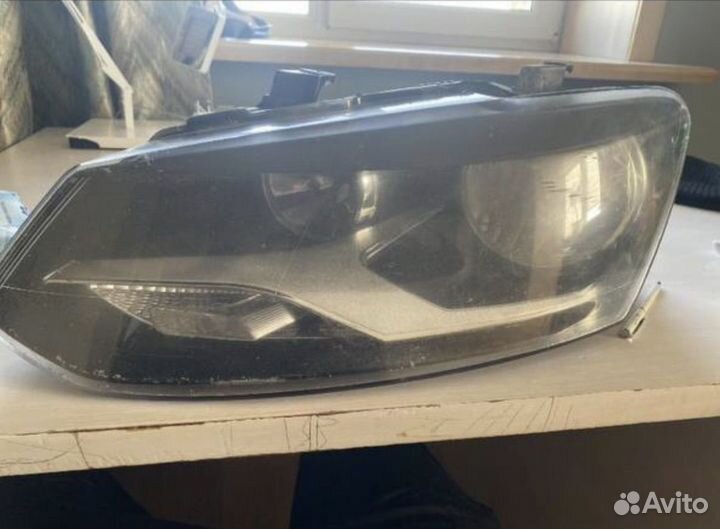 Левая фара volkswagen polo 2018