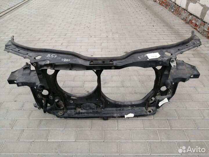 Телевизор Рамка Радиатора Пассат Б5+ 3B0805594