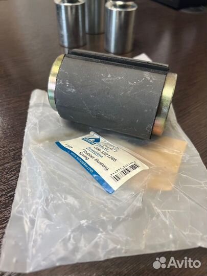 Сайлентблок передней рессоры Mercedes/Renault