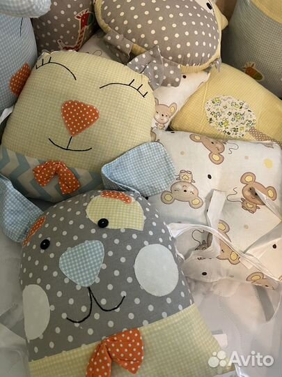 Бортики в кроватку